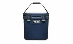 Yeti Roadie 24 Cool Box - Navy