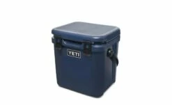 Yeti Roadie 24 Cool Box - Navy -Mystic Sale 52016 3