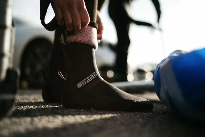 Mystic Majestic 5mm Split Toe Wetsuit Boots - Black 6 Mystic Majestic 5mm Split Toe Wetsuit Boots - Black - Image 4