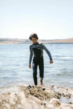 C Skins Legend 5/4/3mm Junior Back Zip Wetsuit 2024 - Black/Tie Dye -Mystic Sale a ckins kids junior 5.4 bz gbs steamer wetsuit black tie dye 1500x1500