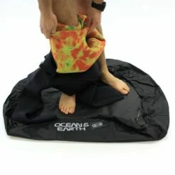 Ocean & Earth Deluxe Wetsuit Change Mat