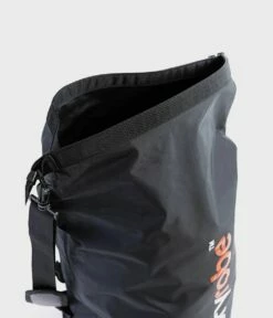 Dryrobe 33L Compression Travel Bag - Black -Mystic Sale compression bag 2 2024x2024