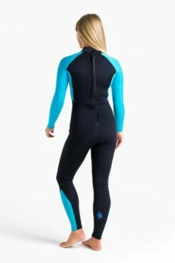 C Skins Womens Surflite GBS Back Zip 3/2mm Wetsuit - Black/Cyan/Azure 16 C Skins Womens Surflite GBS Back Zip 3/2mm Wetsuit - Black/Cyan/Azure -Mystic Sale d cskins womens surflite 3.2 gbs bz steamer wetsuit azure quarter 2 720x