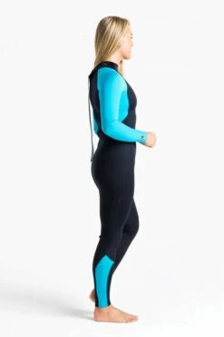 C Skins Womens Surflite GBS Back Zip 3/2mm Wetsuit - Black/Cyan/Azure 14 C Skins Womens Surflite GBS Back Zip 3/2mm Wetsuit - Black/Cyan/Azure -Mystic Sale f cskins womens surflite 3.2 gbs bz steamer wetsuit azure side 2 720x