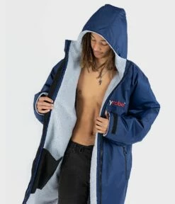 Dryrobe Advance Long Sleeve Change Robe - Navy / Grey 13 Dryrobe Advance Long Sleeve Change Robe - Navy / Grey -Mystic Sale navy grey 5 2024x2024