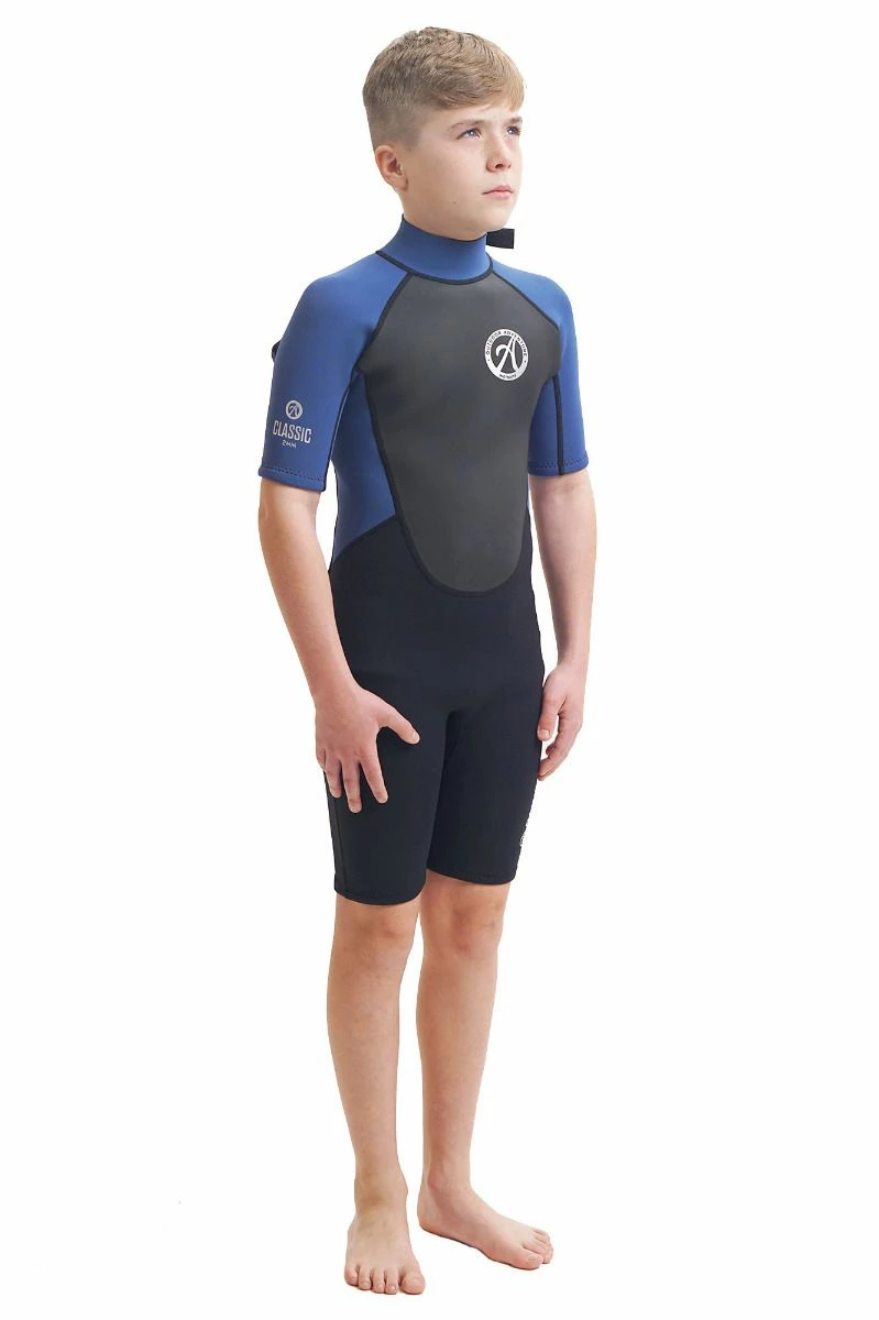 OA Classic 3/2mm Kids Shorty Wetsuit 2023 - Black / Blue 3 OA Classic 3/2mm Kids Shorty Wetsuit 2023 - Black / Blue