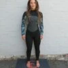 O'Neill Epic Girls Chest Zip 4/3mm SAMPLE Wetsuit - Black / Mirage - Age 12 1 O'Neill Epic Girls Chest Zip 4/3mm SAMPLE Wetsuit - Black / Mirage - Age 12 -Mystic Sale oneill samp cz1