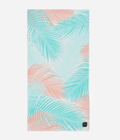 Slow Tide Hala Beach Towel - Multi