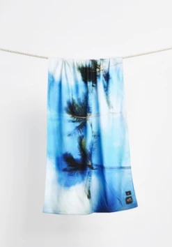 Slowtide Thatch Beach Towel - Multi -Mystic Sale screenshot 2023 02 28 101925