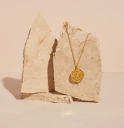 Cai And Jo The Sol Pendant Necklace - Gold