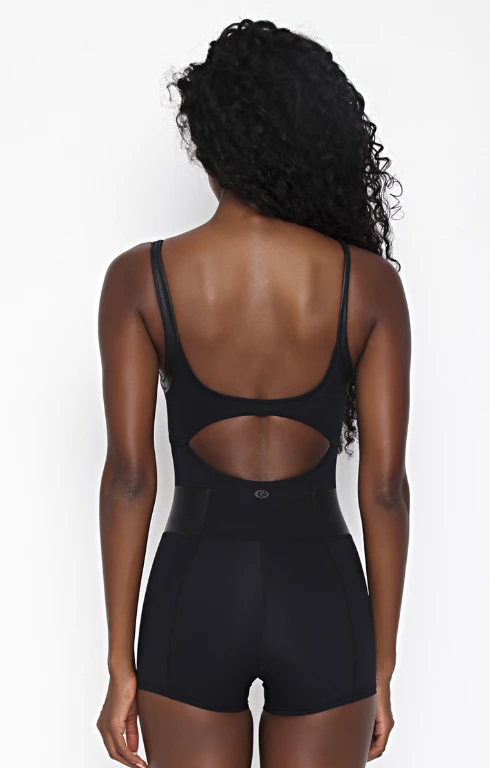 Rip Curl Mirage Ultimate Womens Short Jane 2023 - Black 4 Rip Curl Mirage Ultimate Womens Short Jane 2023 - Black - Image 2