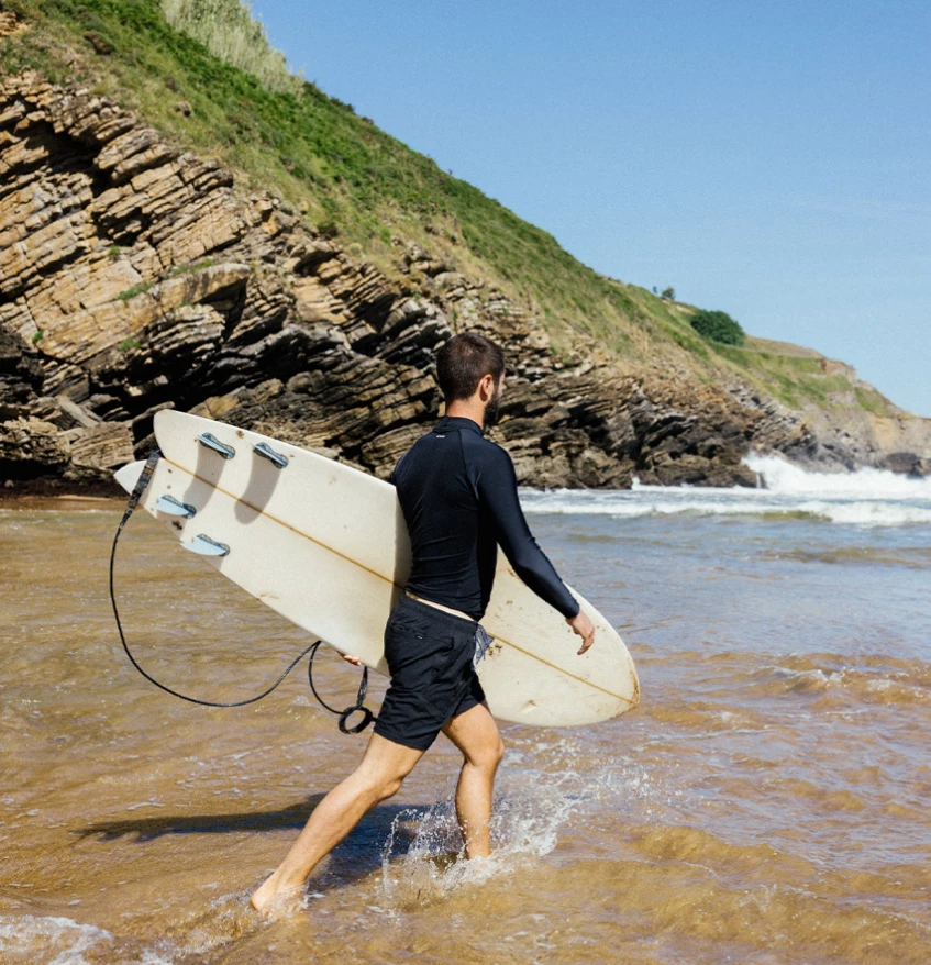 Orca Tango Mens Short Sleeve Rash Vest - Black 5 Orca Tango Mens Short Sleeve Rash Vest - Black - Image 3