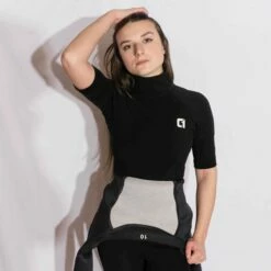 Circle One Women's Polypro Thermal Rash Vest Kona Short Sleeve - Black